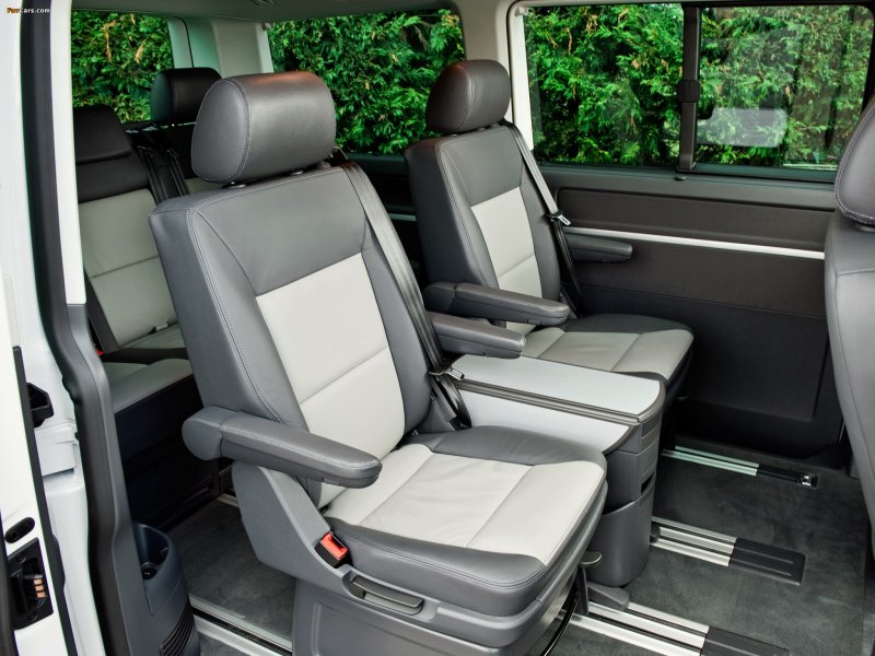 2010 Volkswagen Caravelle Edition