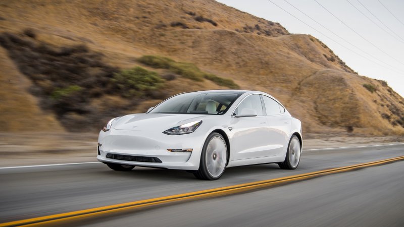 Tesla model s 3