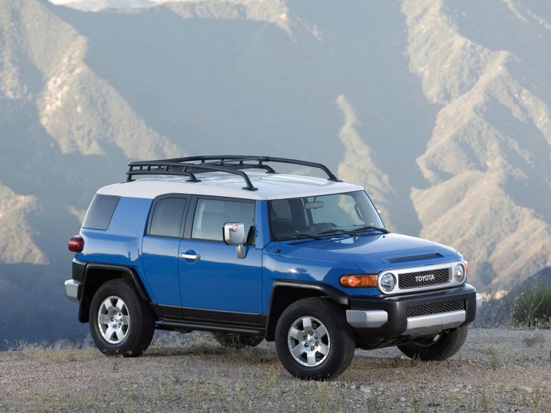 Toyota FJ Cruiser 4.0 at,