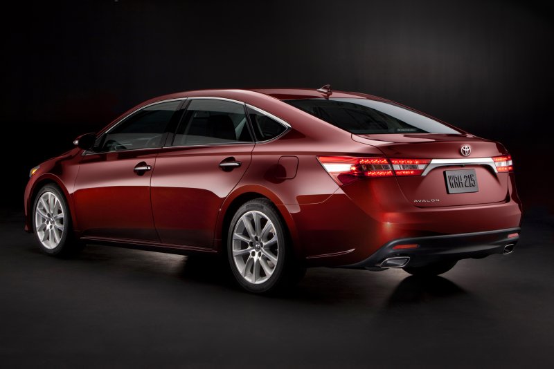 Toyota Avalon 2013