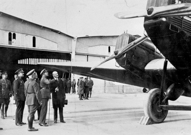 Самолет Vickers Valentia