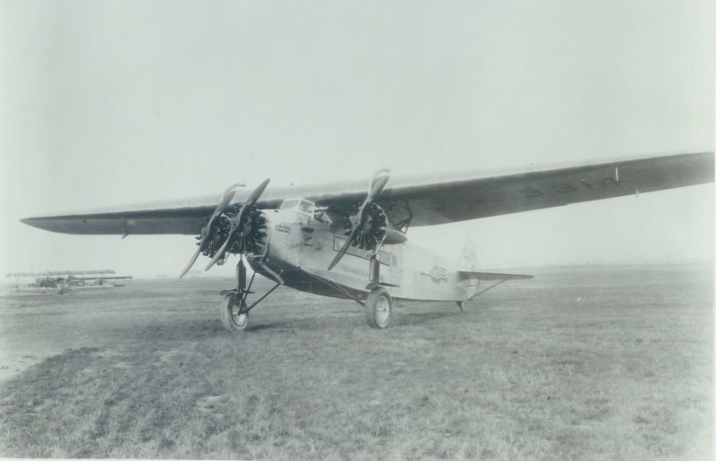 DC-3 трехмоторный