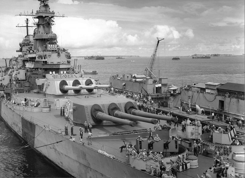 USS Iowa линкор