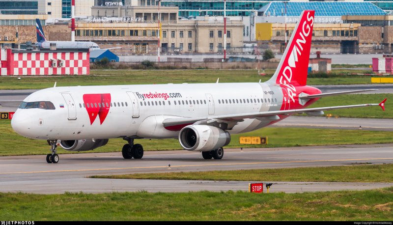 VP-bww a321 Red Wings