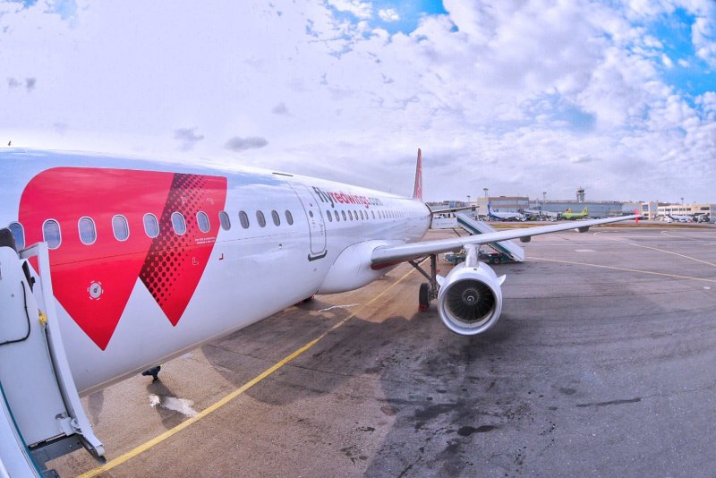 A321 Red Wings