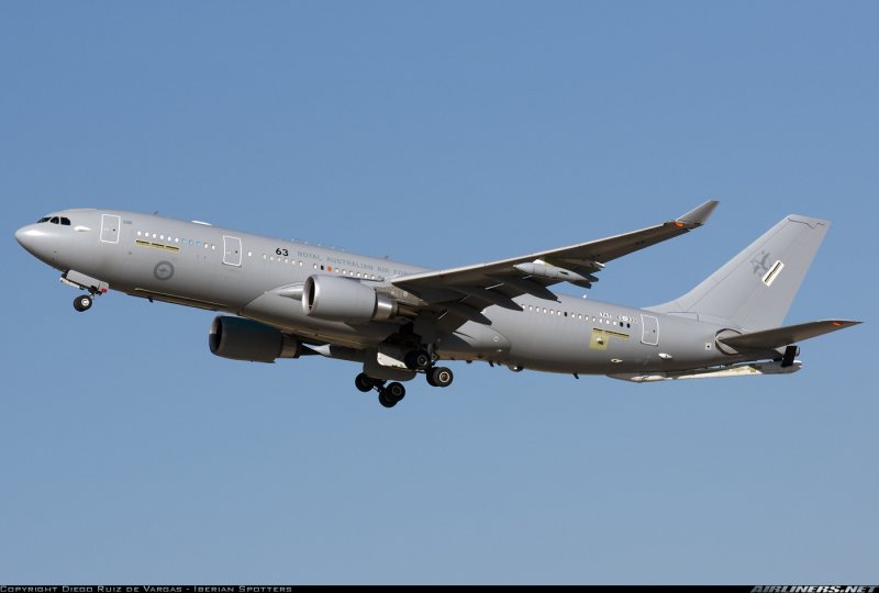 Военно-транспортный самолет а-330mrtt Нидерланды