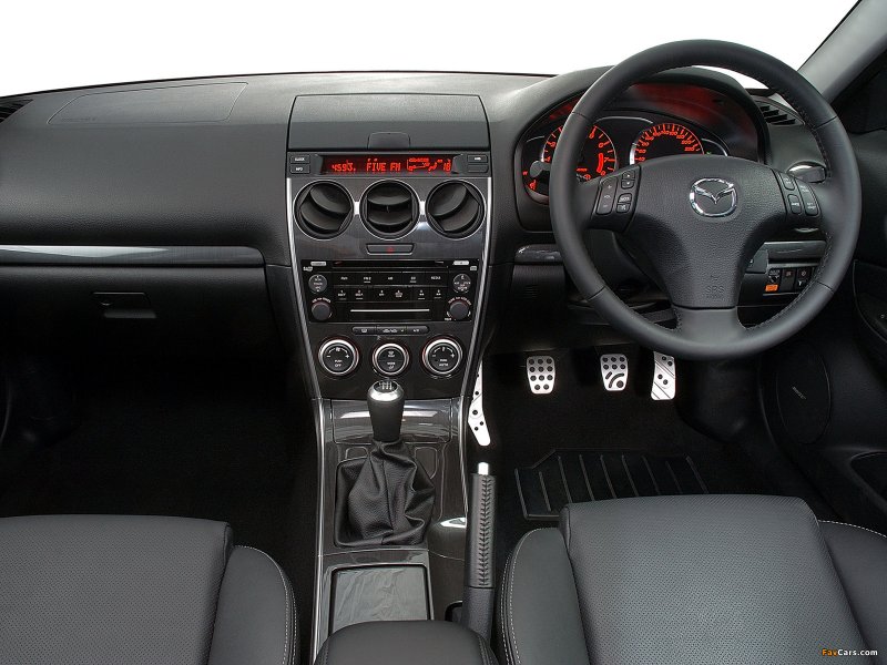Mazda 6 2007 салон