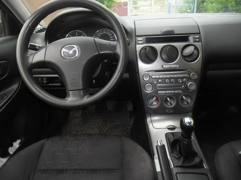 Mazda GH приборка