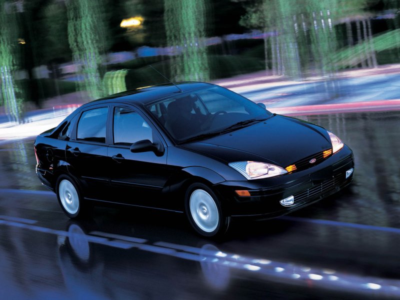 Ford Focus 1 sedan