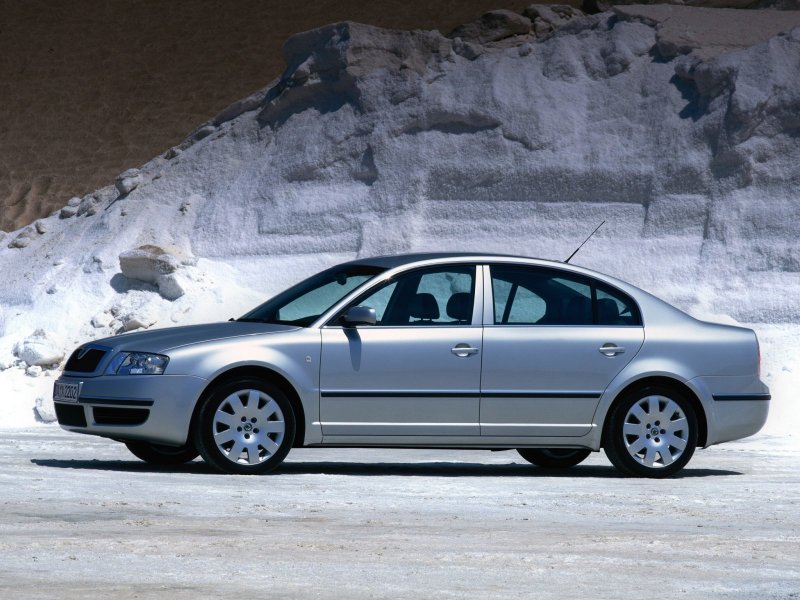 Skoda Superb 2002