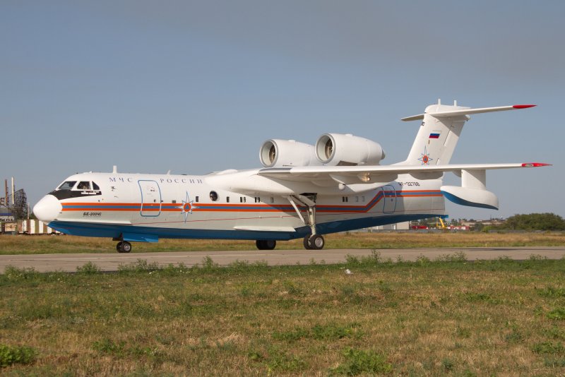Амфибия бе 200