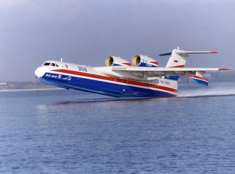 Самолет-амфибия бе-200