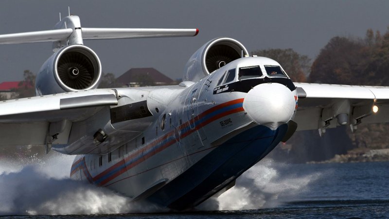 Самолет-амфибия бе-200