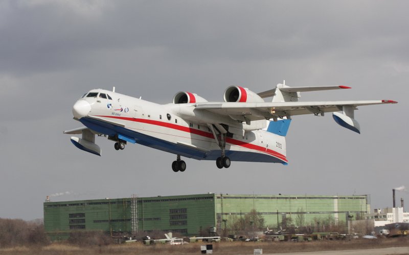 Бе-200 гидросамолёт