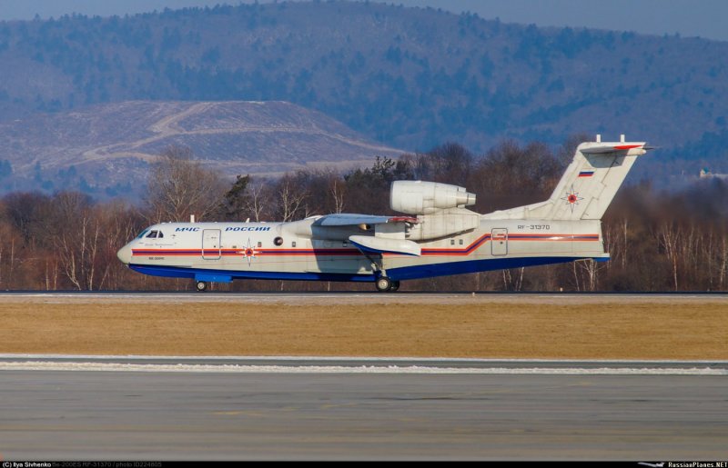 Бериев бе-200