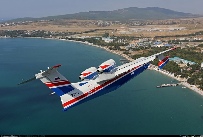 Самолёт-амфибия бе-200чс