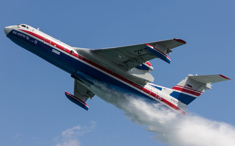 Самолет-амфибия бе-200
