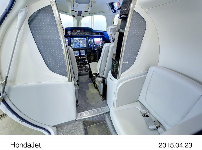 Honda ha-420 HONDAJET внутри