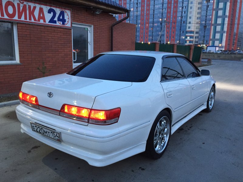 Toyota Mark 100