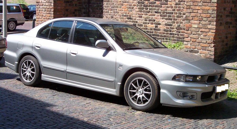 Mitsubishi Galant модель