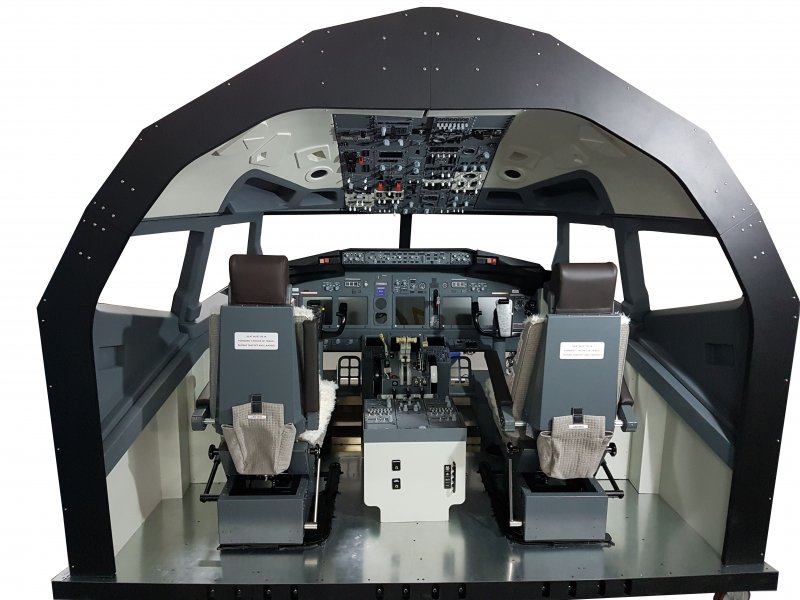 Домашний кокпит 737