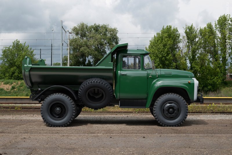 ЗИЛ ММЗ 555
