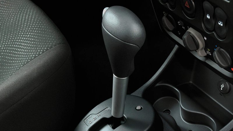 Рычаг автомат Nissan Almera