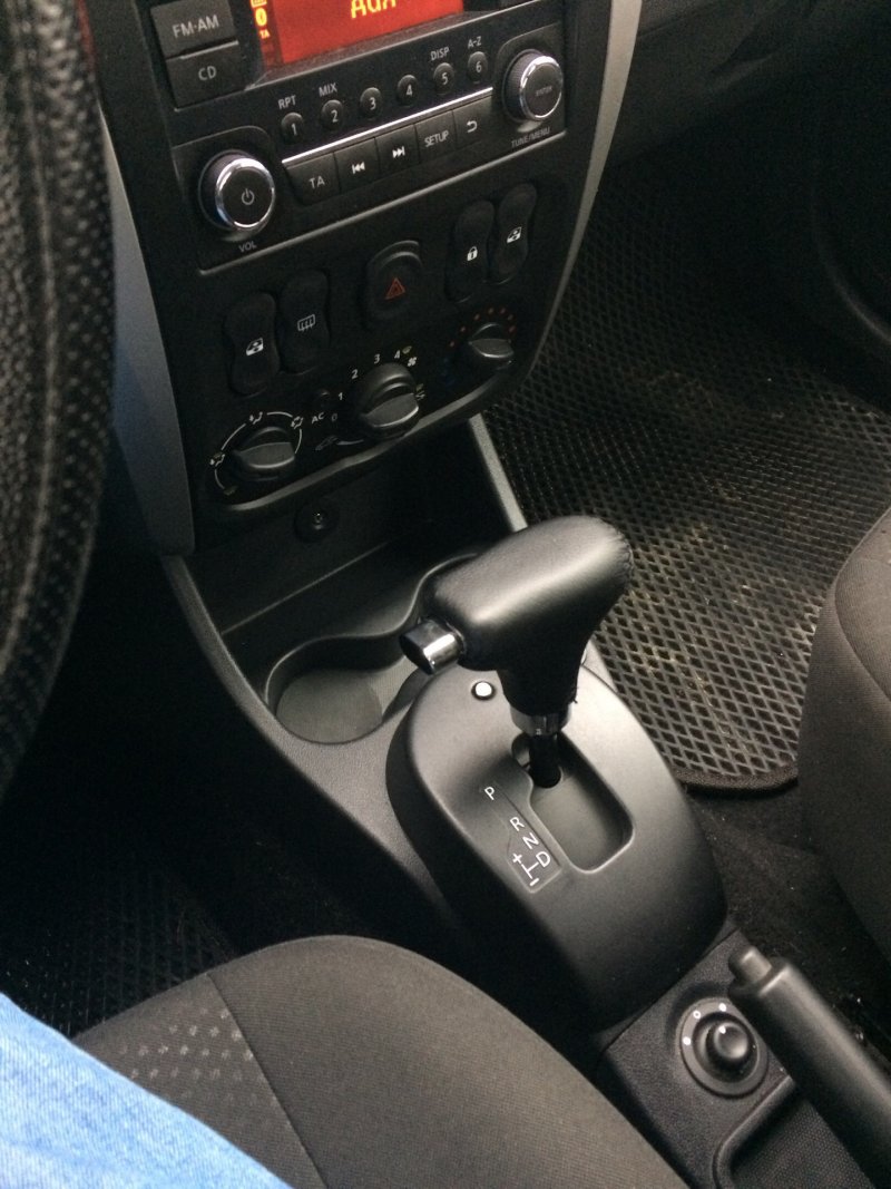 Nissan Almera 2017 салон