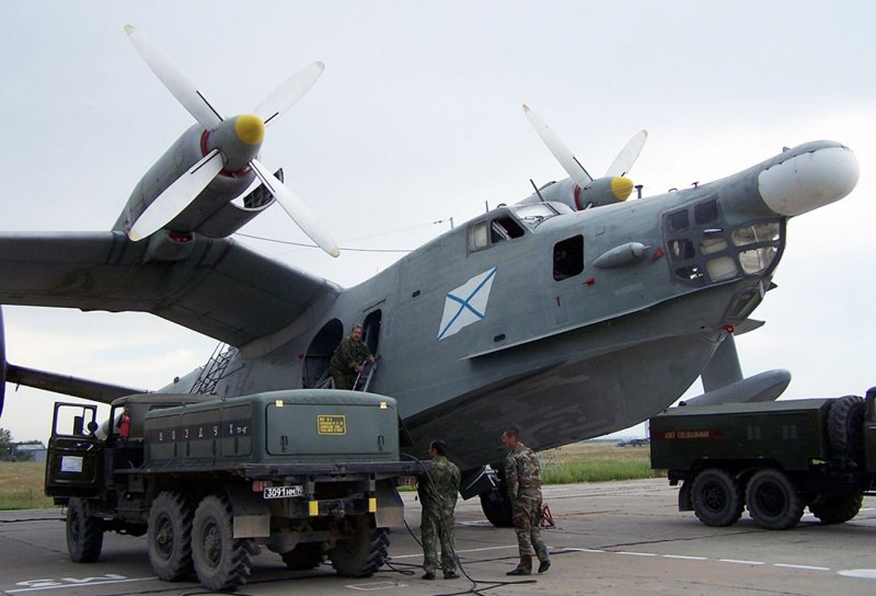 Самолёт амфибия бе-12