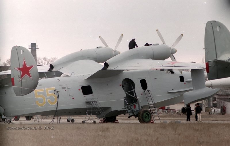 Гидросамолет Чайка б-12 кабина