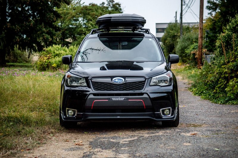Субару Форестер STI 2014