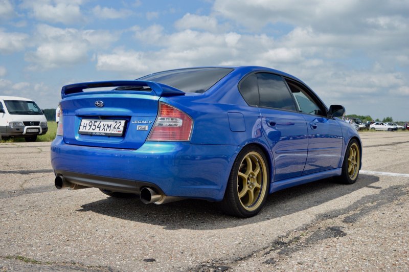 Subaru Legacy bl5