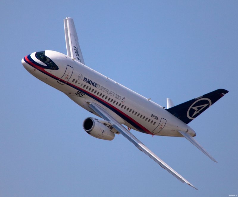 Sukhoi Superjet (su9)