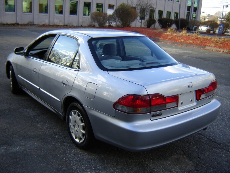 Honda Accord cf9 2002