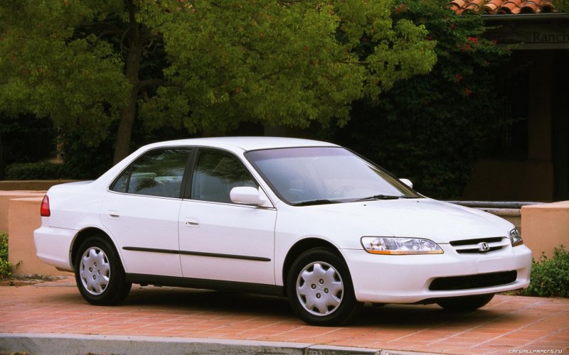Honda Accord 2000 седан