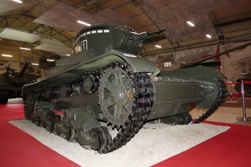 Сборная модель zvezda Советский огнеметный танк от-26 (3540) 1:35