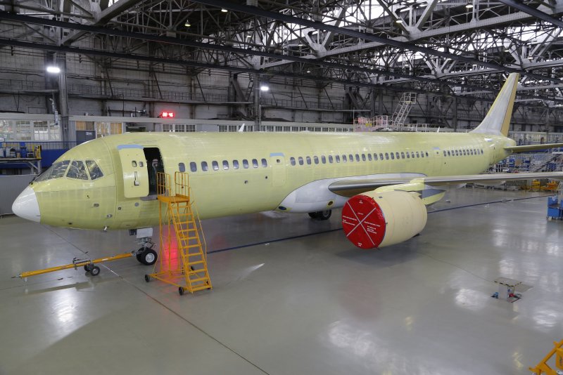 Самолет Иркут МС-21