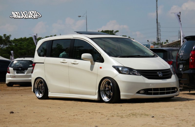 Freed 2 Honda Tuning