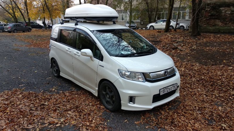 Honda freed Tuning
