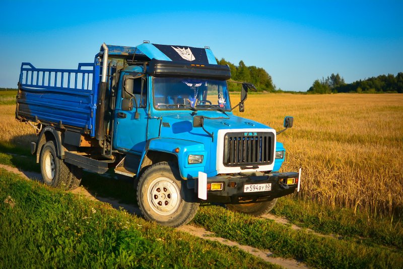Грузовик ГАЗ 3307
