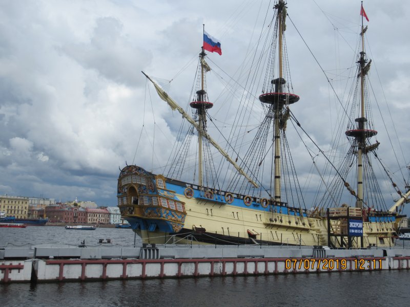 Корабль музей Полтава в Санкт-Петербурге