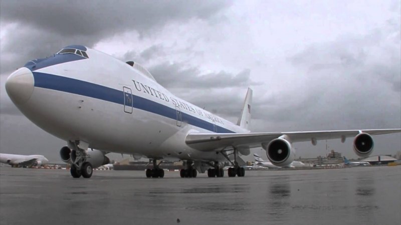 Ил-76мд вид сзади