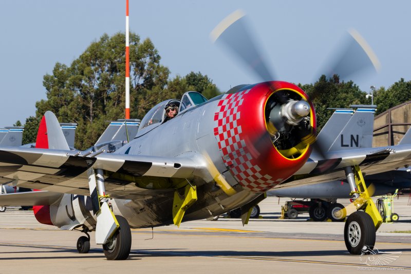 Истребитель p-47