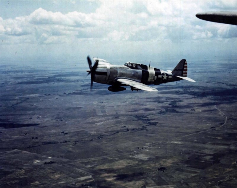 Самолет p-47d “Thunderbolt”