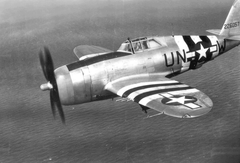 Thunderbolt самолет p-47