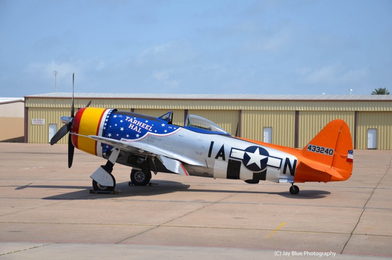 Thunderbolt самолет p-47