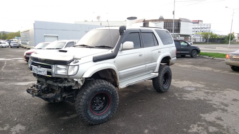 305/70/16 Toyota Surf