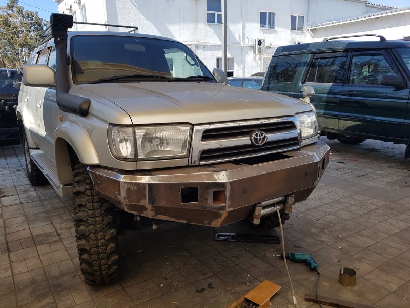 Toyota Hilux Surf 185 силовые бампера
