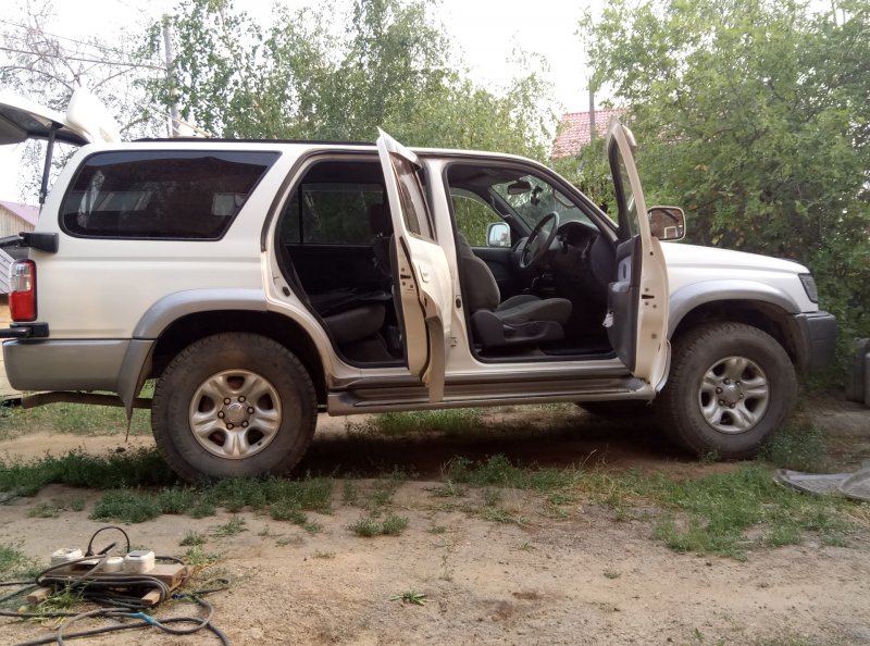 Hilux Surf 185 кузов