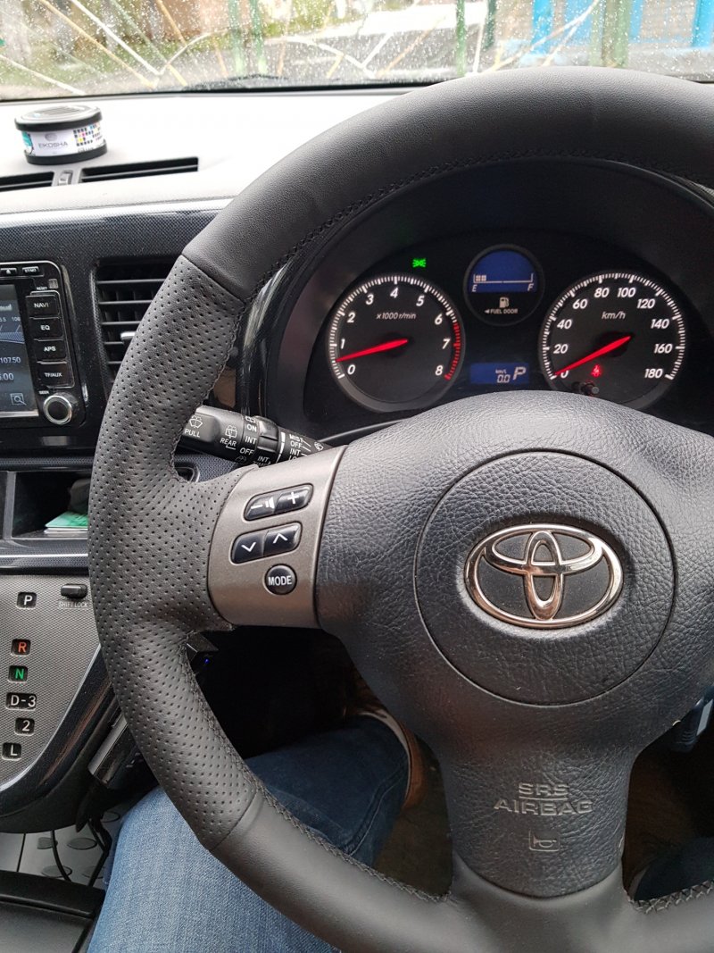 Руль Toyota Wish